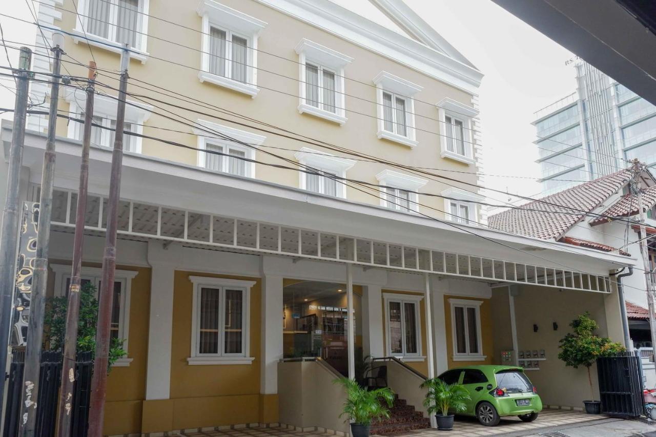 Sans Hotel Empress Simpang Lima Semarang Exterior photo